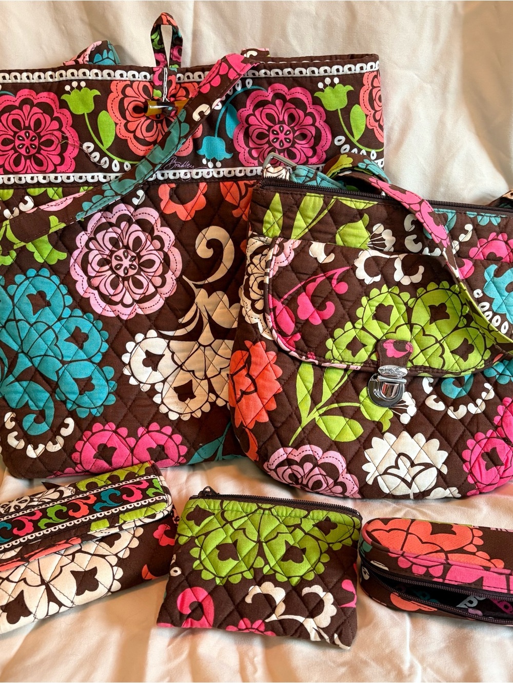 5pc Set Vera Bradley LOLA Set: Tote, Purse, Wallet, Coin Purse, Glasses case